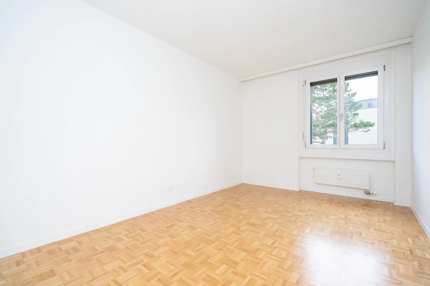 Charming 3.5-Room Apartment - Photo 3 of 10