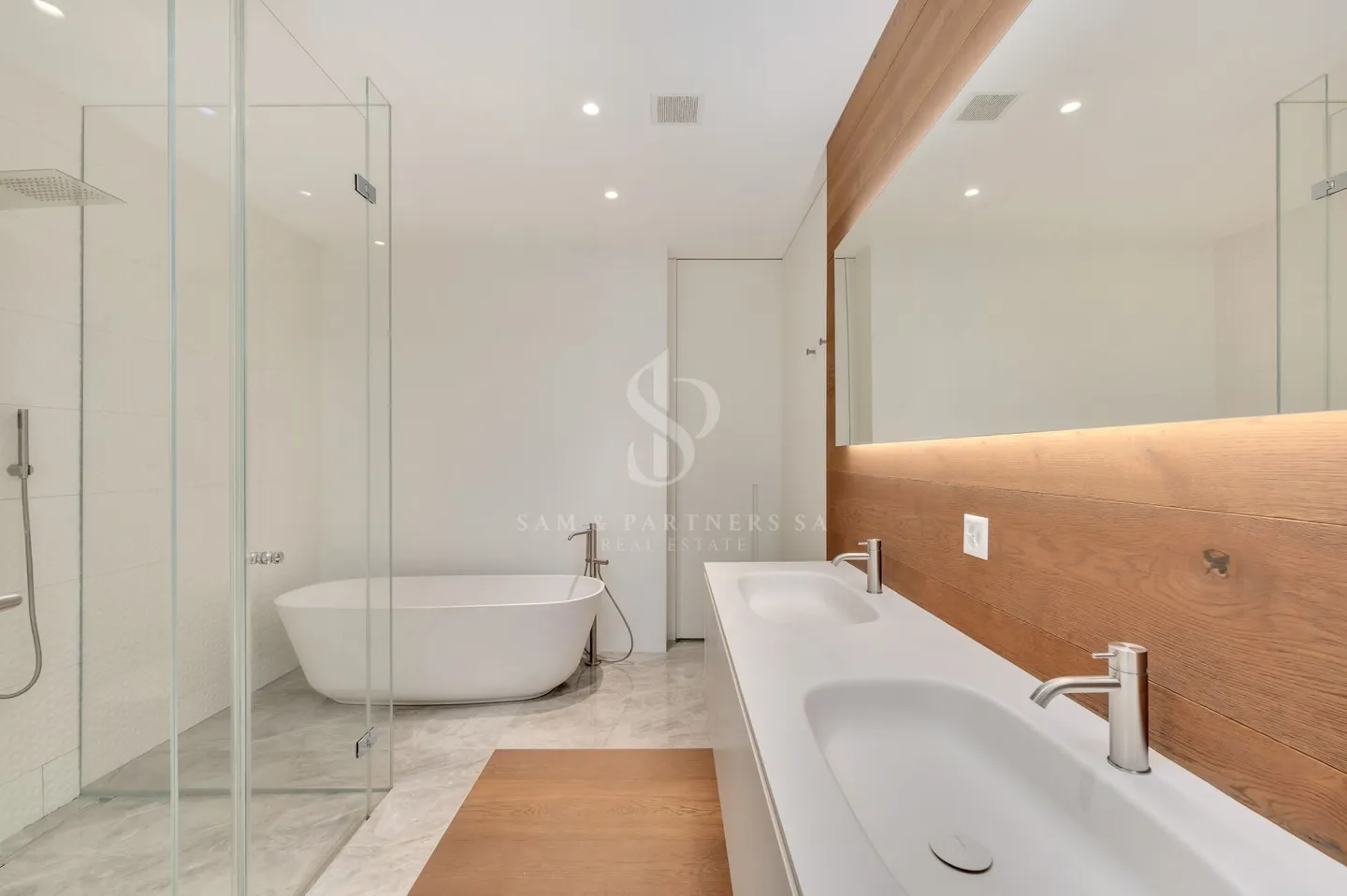 Appartamento di Lusso con Vista Lago - Foto 11 di 15