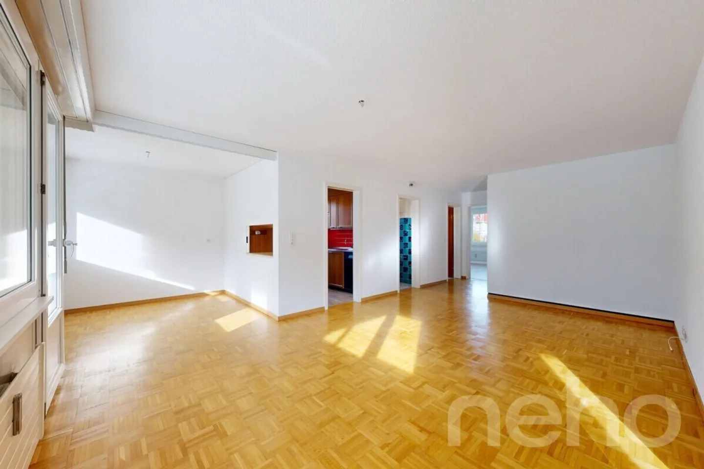 Charming apartment with a view of Pilatus and a spacious balcony - Photo 9 of 12