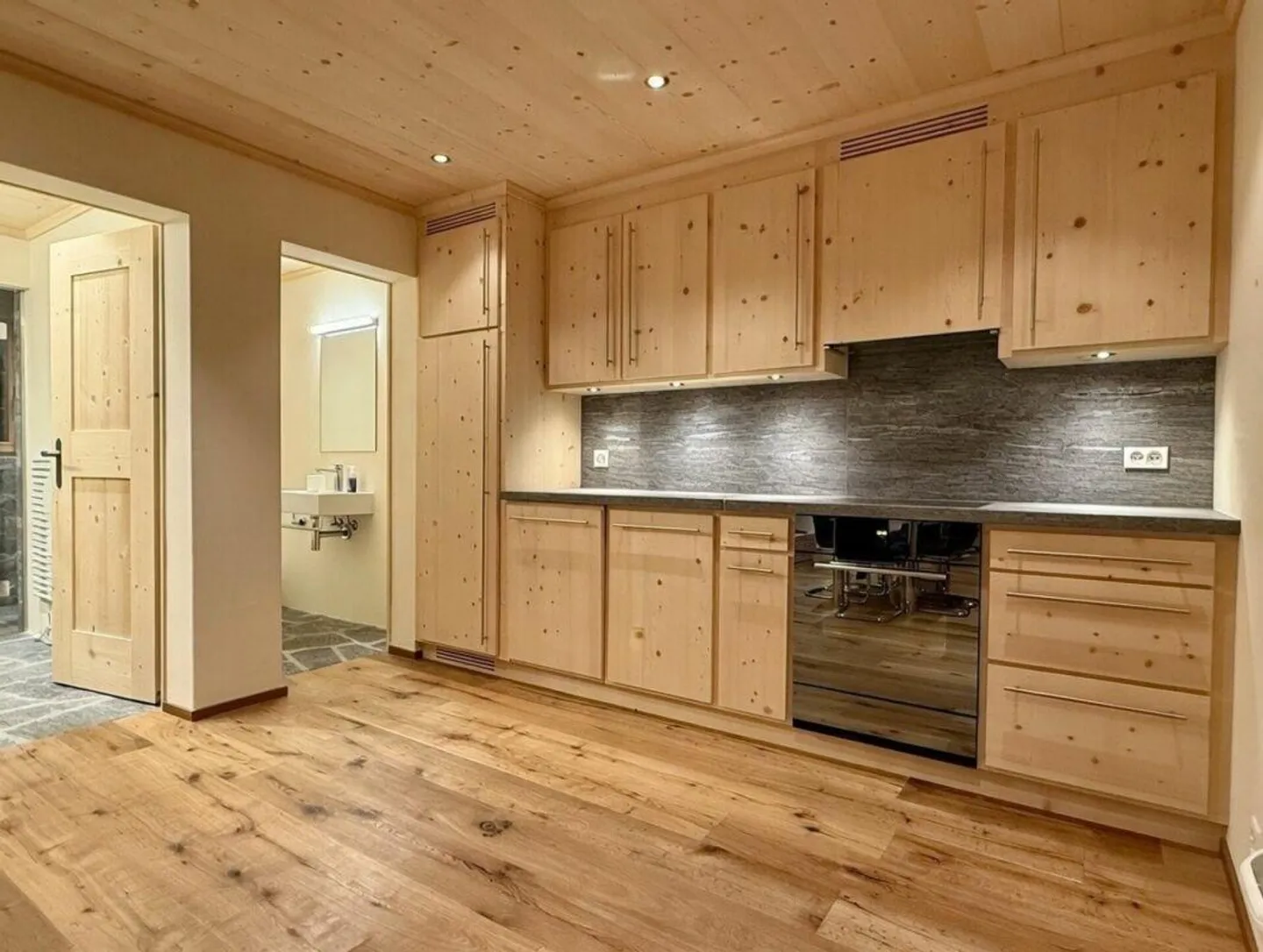 Charmante MAISSEN Gartenwohnung - Foto 8 von 9