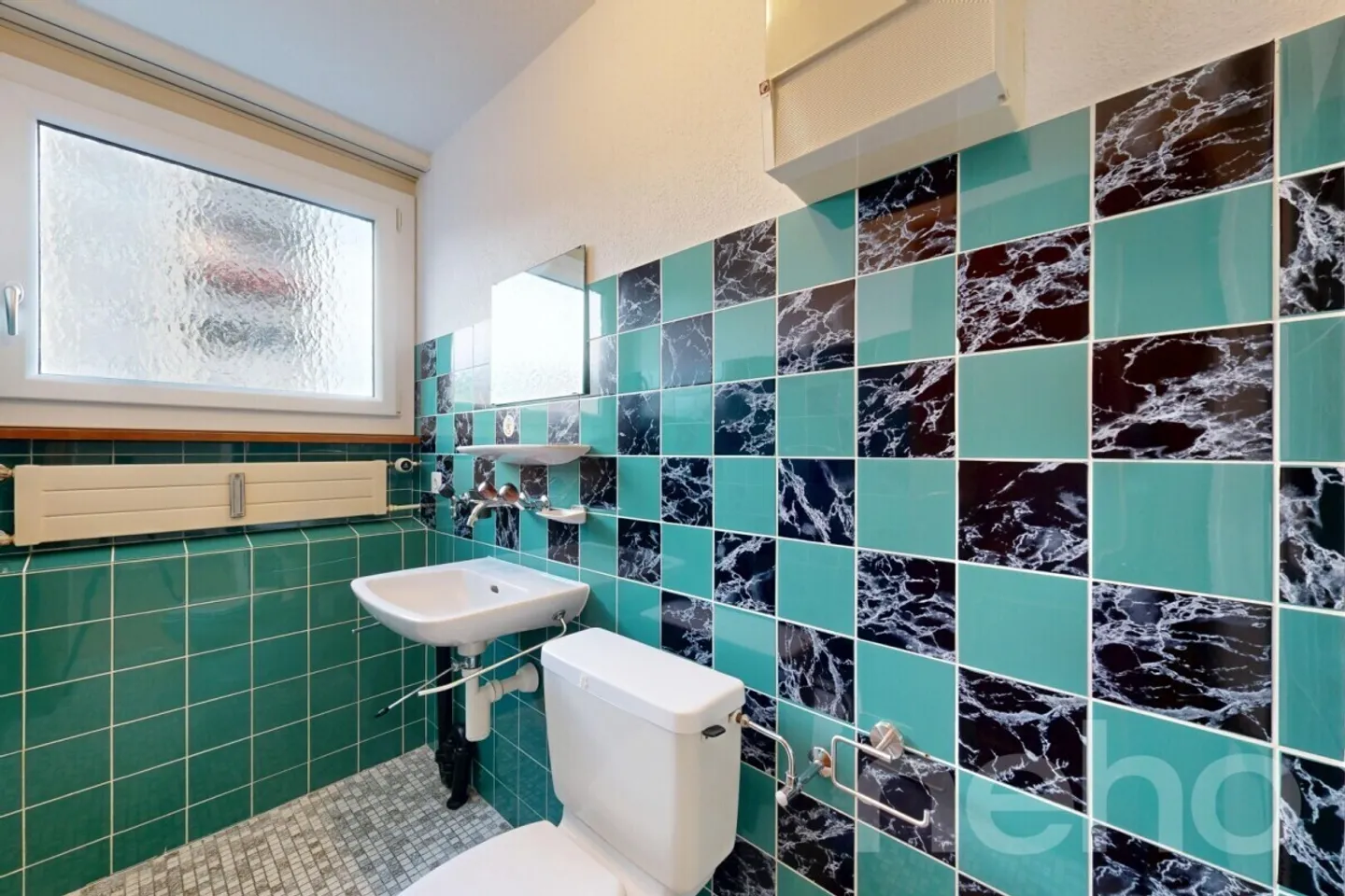 Charming apartment with a view of Pilatus and a spacious balcony - Photo 12 of 12