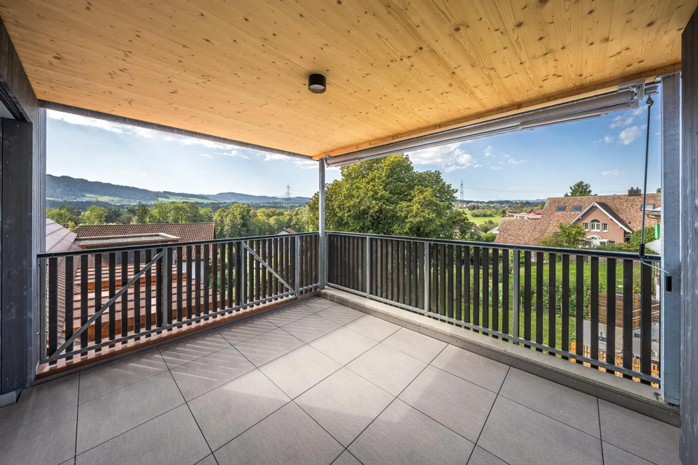 3.5-Room Maisonette Apartment - 139 m² Living with Special Character - Photo 5 of 13