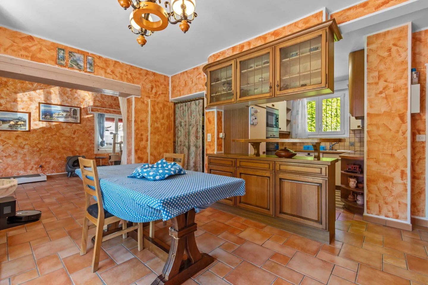 Prestigious semi-detached villa with pool and grotto - Photo 7 of 25