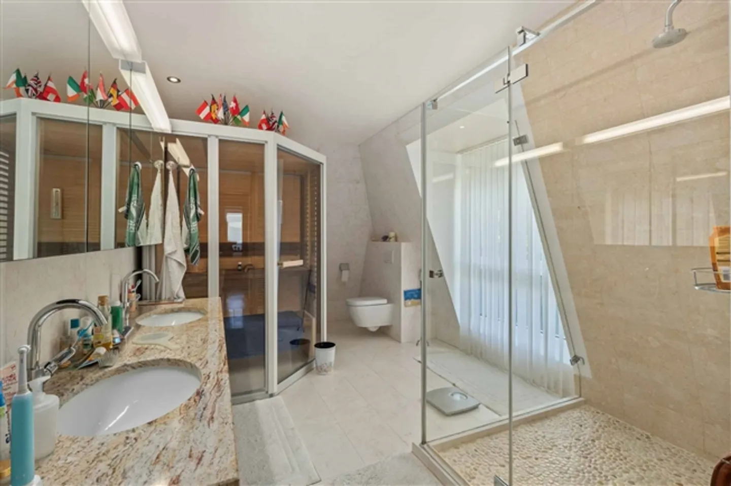 Appartement de haut standing en duplex au cœur de Nyon - Photo 7 sur 12