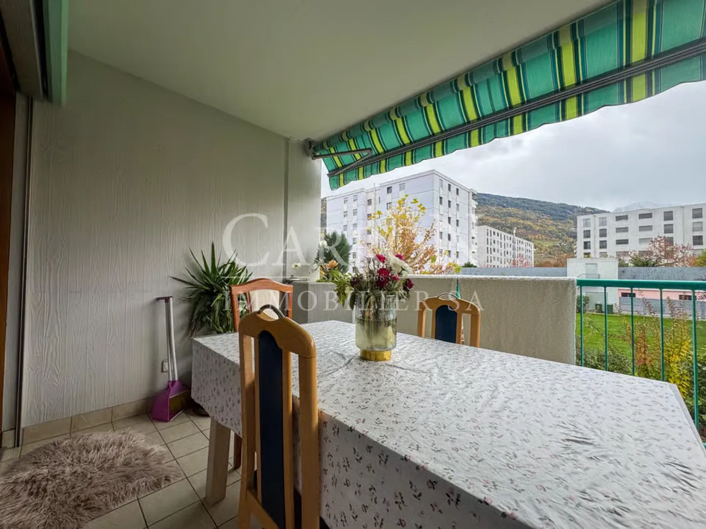 Appartement 4.5 pièces traversant avec balcon à Sion - Photo 9 sur 10