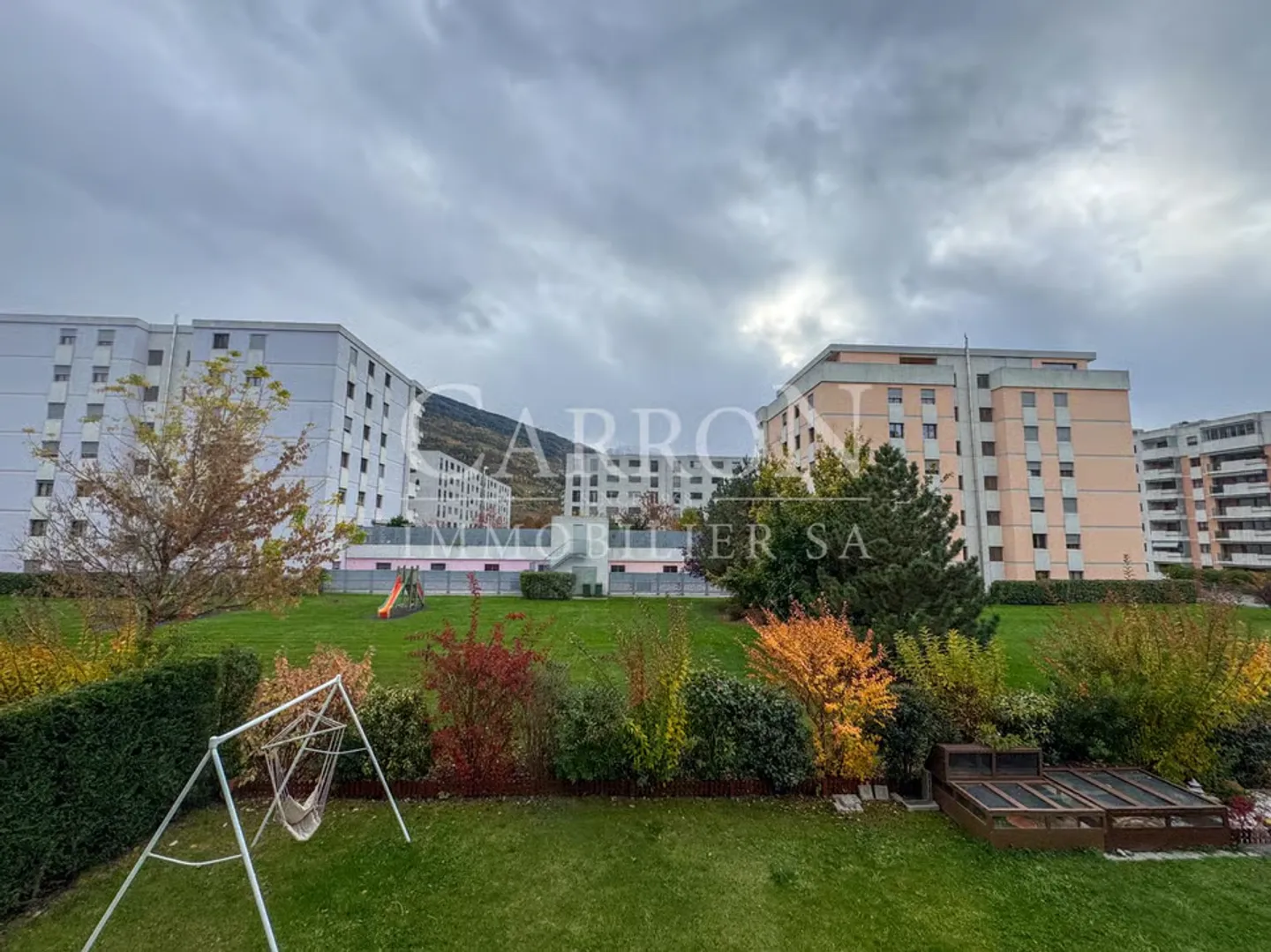 Appartement 4.5 pièces traversant avec balcon à Sion - Photo 10 sur 10