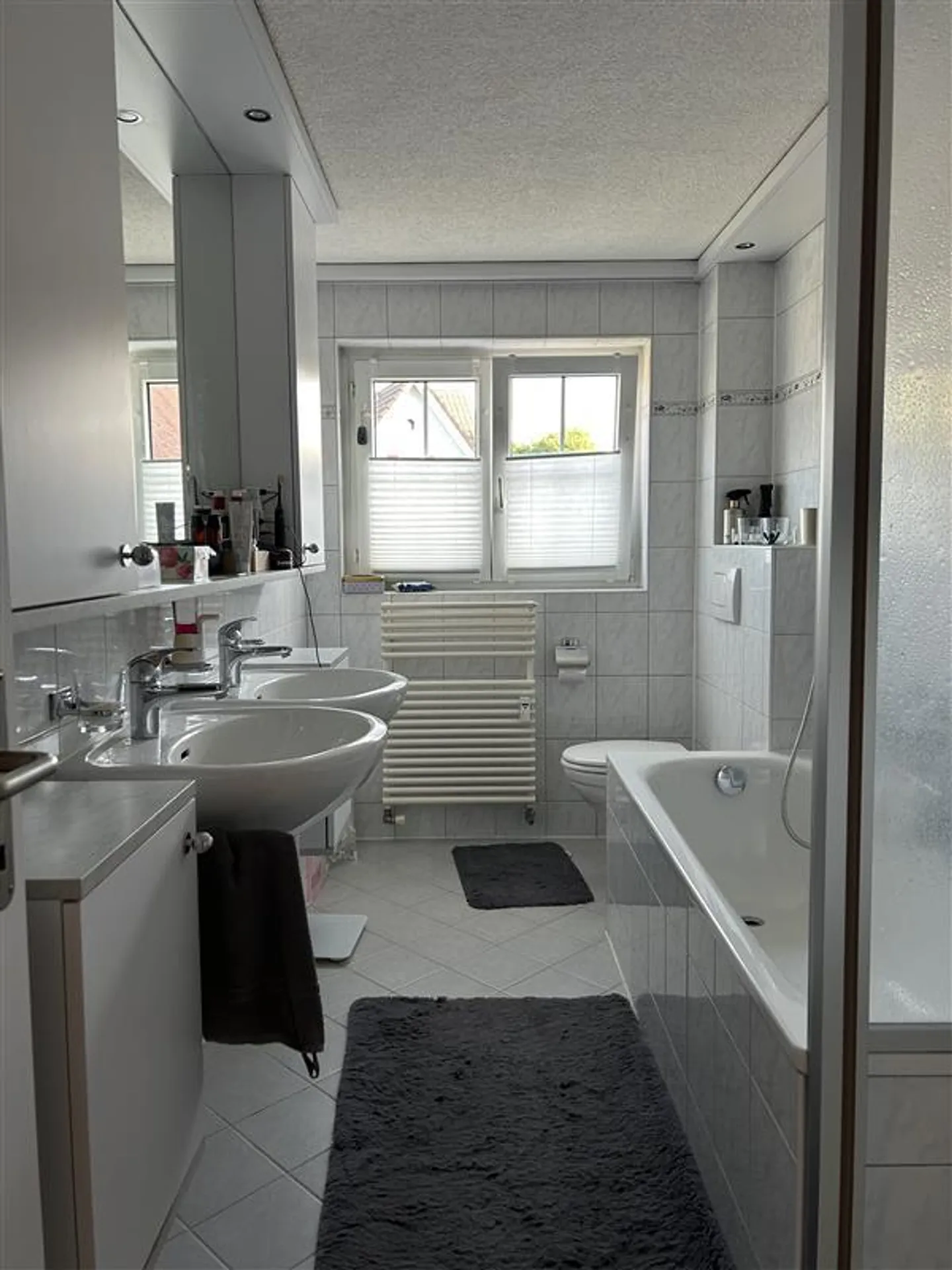 Charmante Altbauwohnung mit viel Licht und Raum - Foto 6 von 9