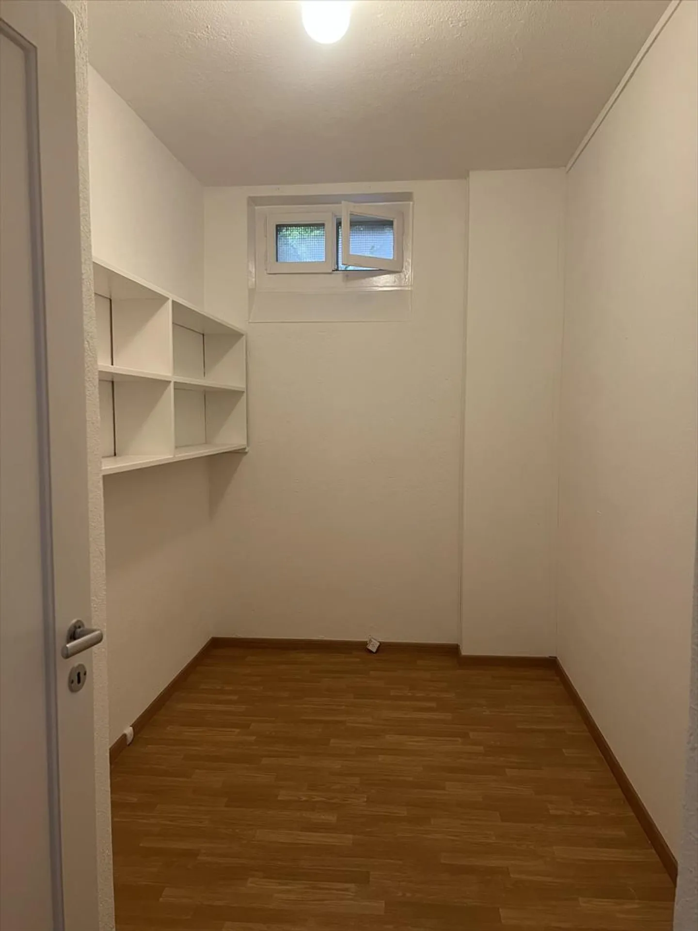 Building close to the city center - Fixed-term lease - Photo 6 of 8