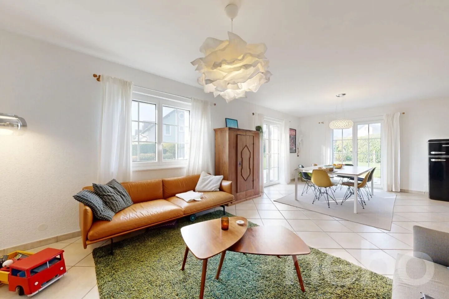 Bright House with Large Garden, 5 Minutes from Morges - Photo 3 of 12