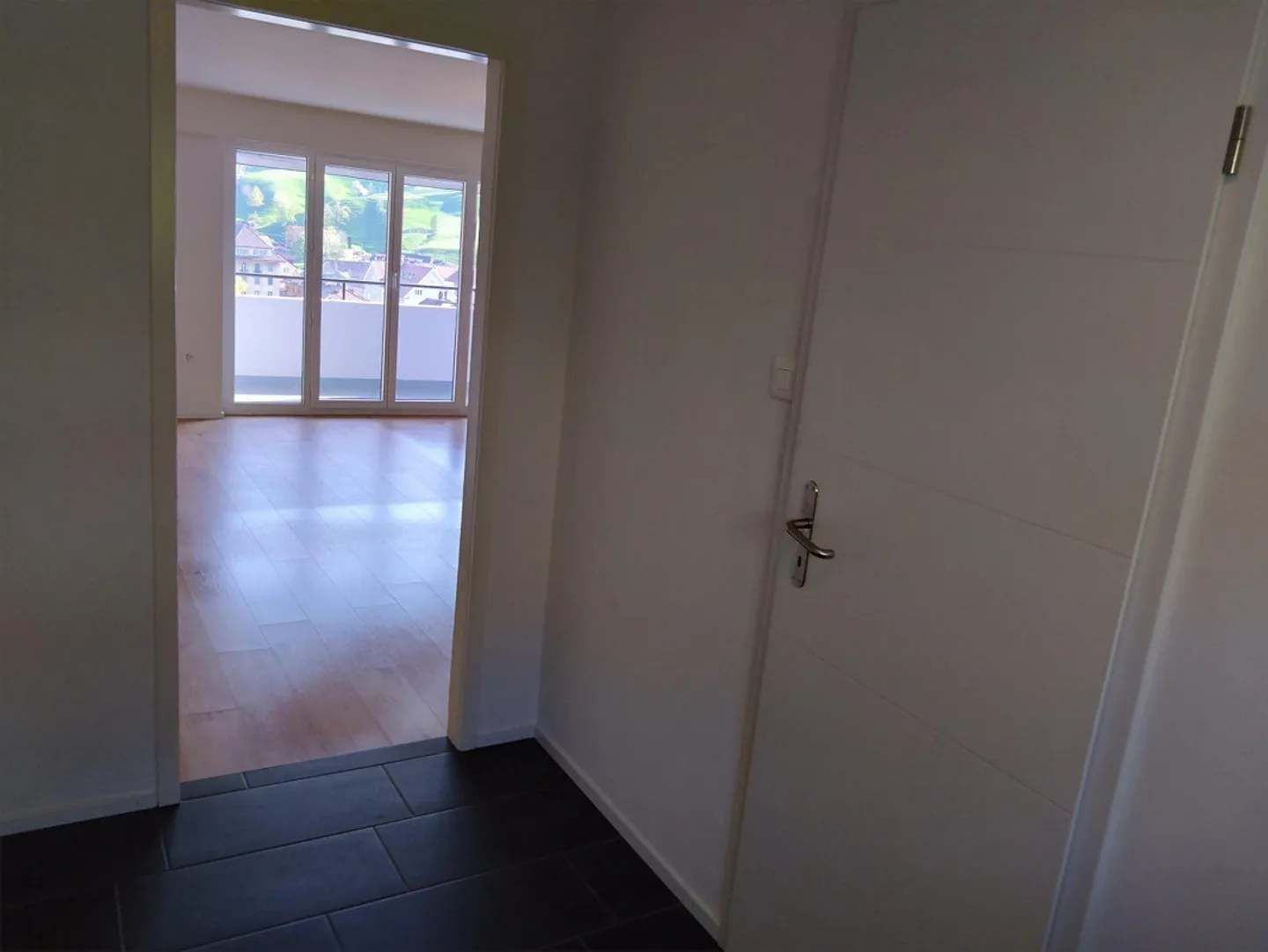 Appartamento adatto alle famiglie cerca inquilini - Foto 3 di 10