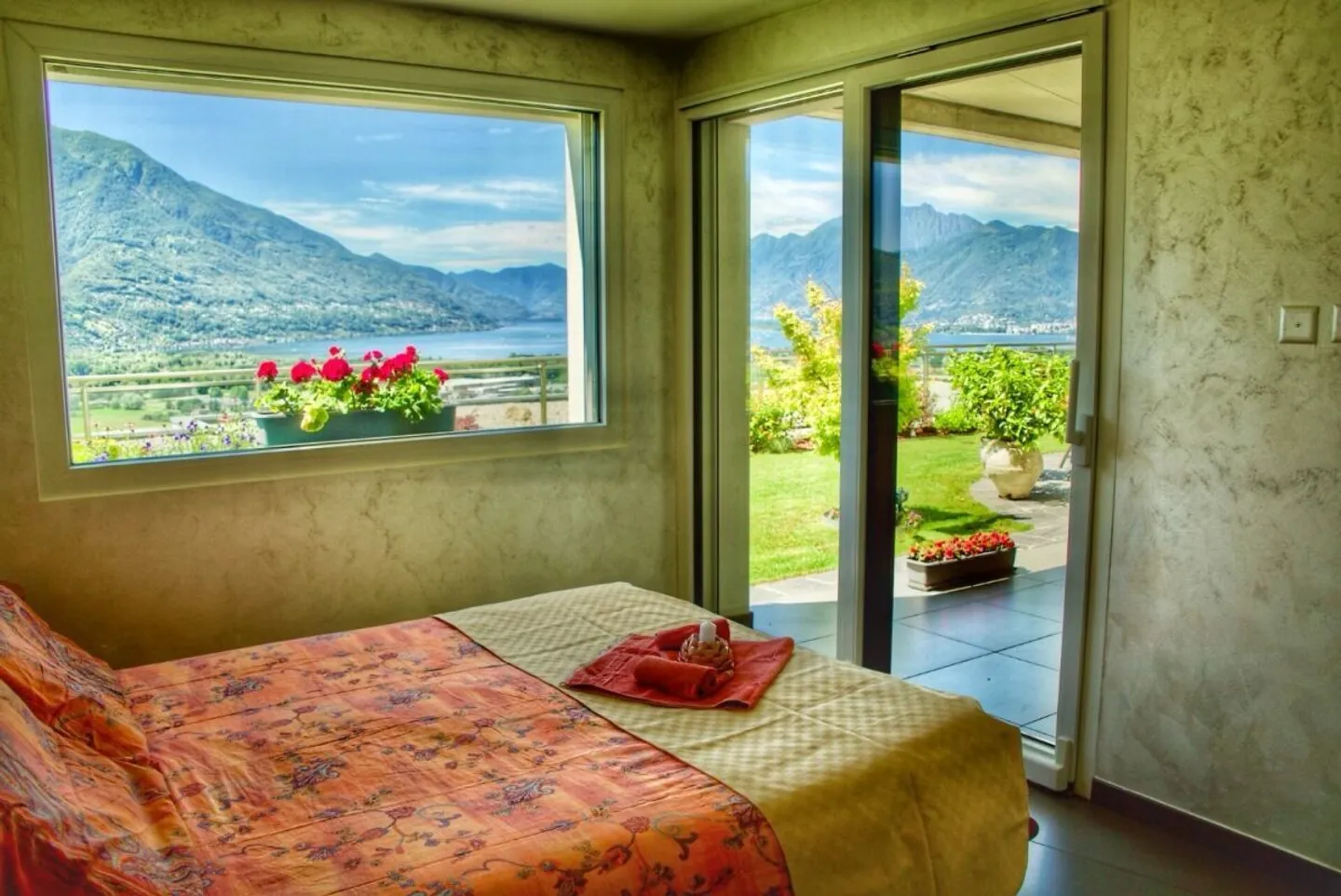 Appartamento di lusso con vista lago - Foto 8 di 14