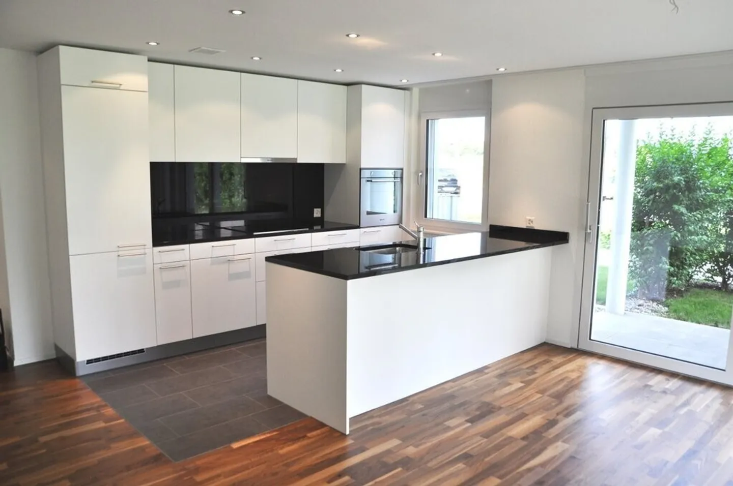 Live Your Dream Home - Photo 5 of 8