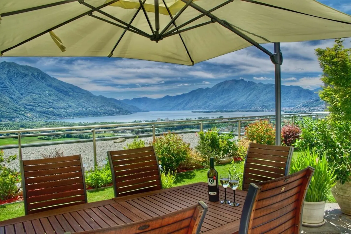 Appartamento di lusso con vista lago - Foto 12 di 14