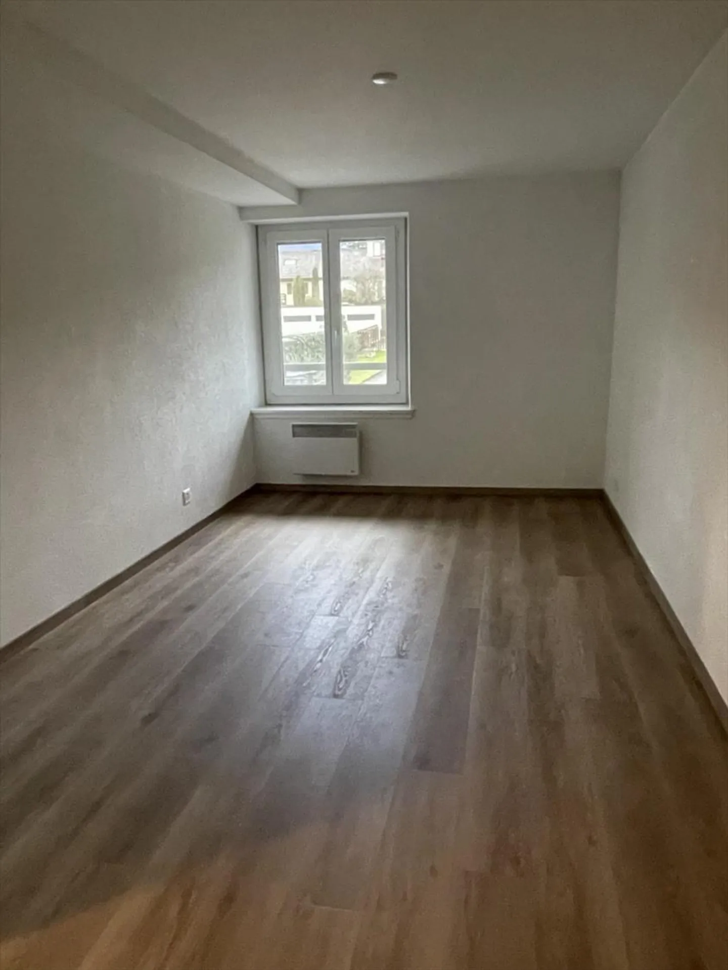APPARTEMENT 4.5 PIECES AVEC GRAND BALCON - Photo 6 sur 12