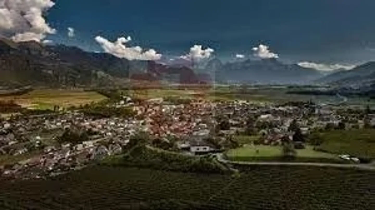 Appartamento di lusso con 3 camere nel pittoresco Vouvry, Svizzera - Foto 4 di 7