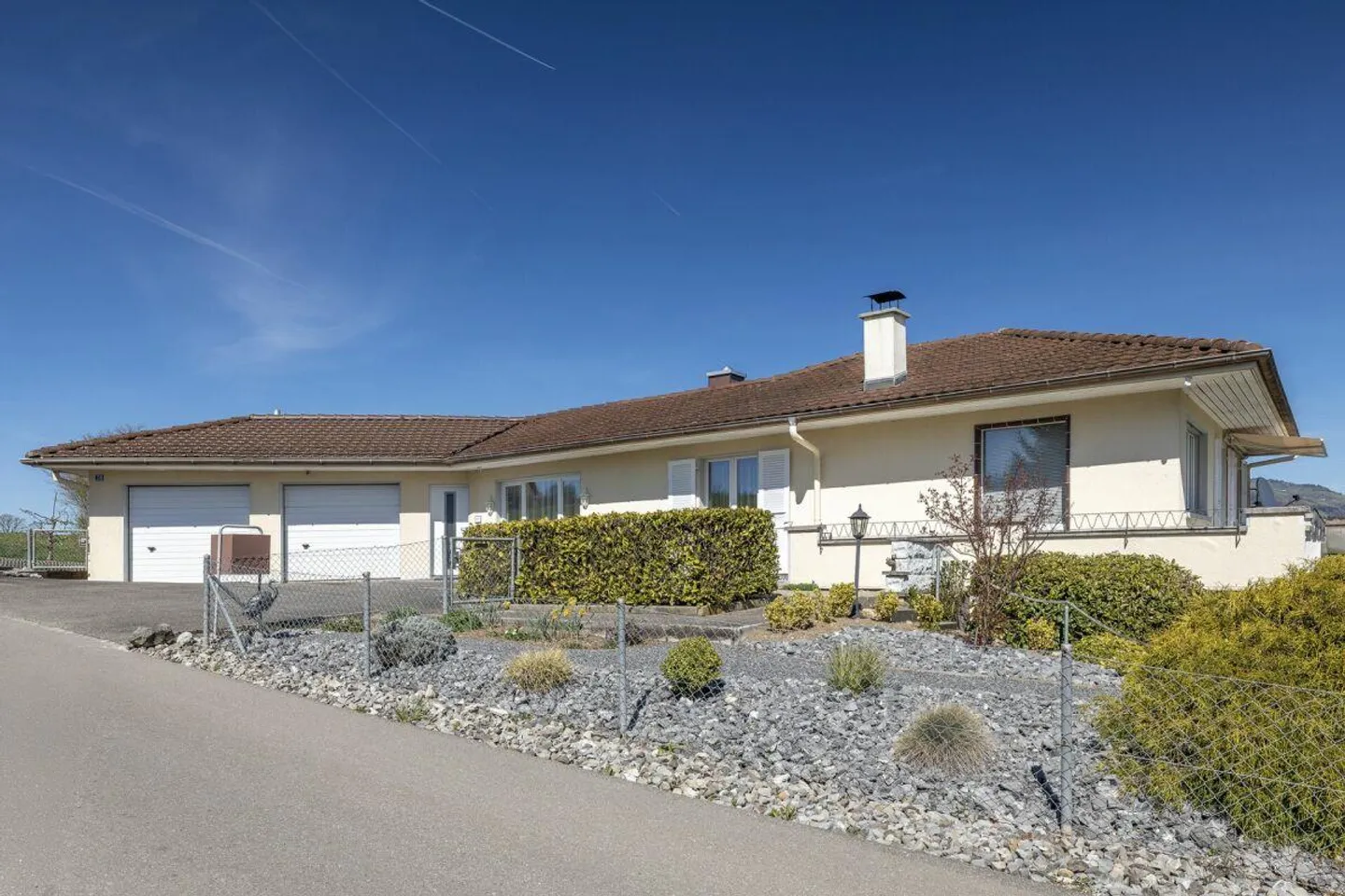 Detached single-family house with a wide view - Photo 3 of 15
