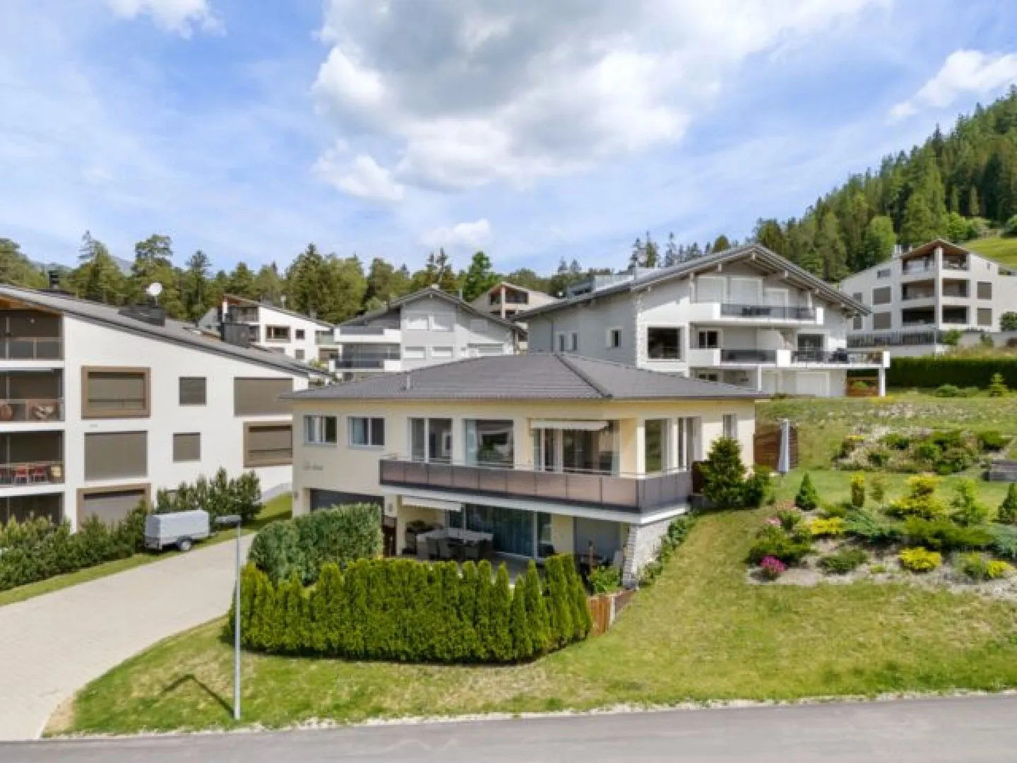 Ampio appartamento mansardato come residenza principale - Foto 14 di 15