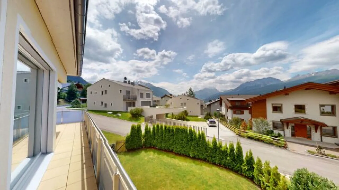 Ampio appartamento mansardato come residenza principale - Foto 13 di 15
