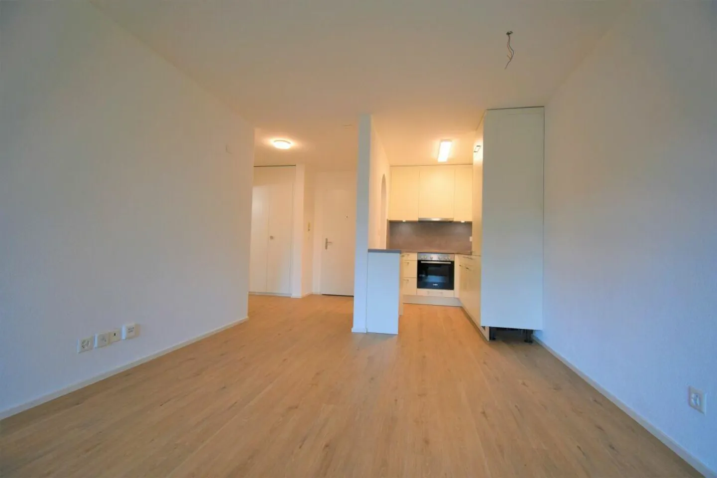 Appartamento ristrutturato di 2,5 stanze - Foto 2 di 9