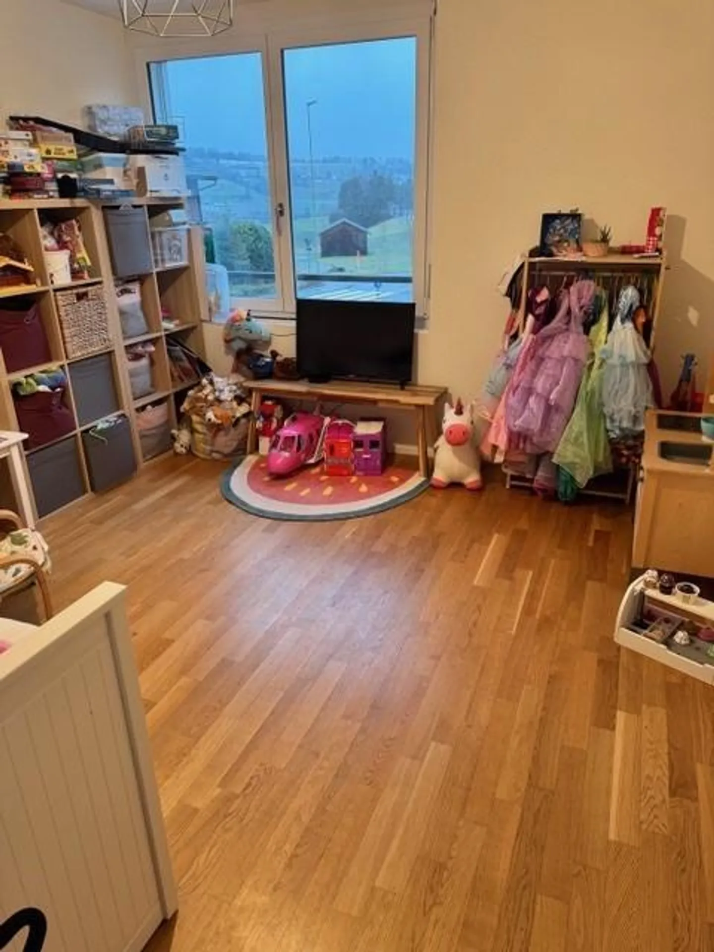 Appartement lumineux et moderne de 4,5 pièces avec grand balcon à Hed... - Photo 6 sur 6