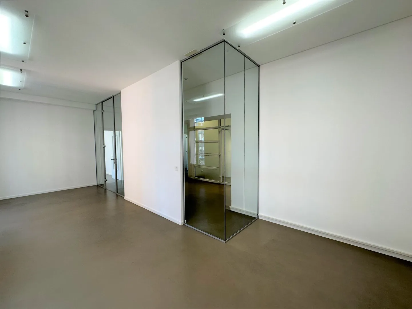 Ufficio di 232 m² nel centro di Lugano - Foto 2 di 5