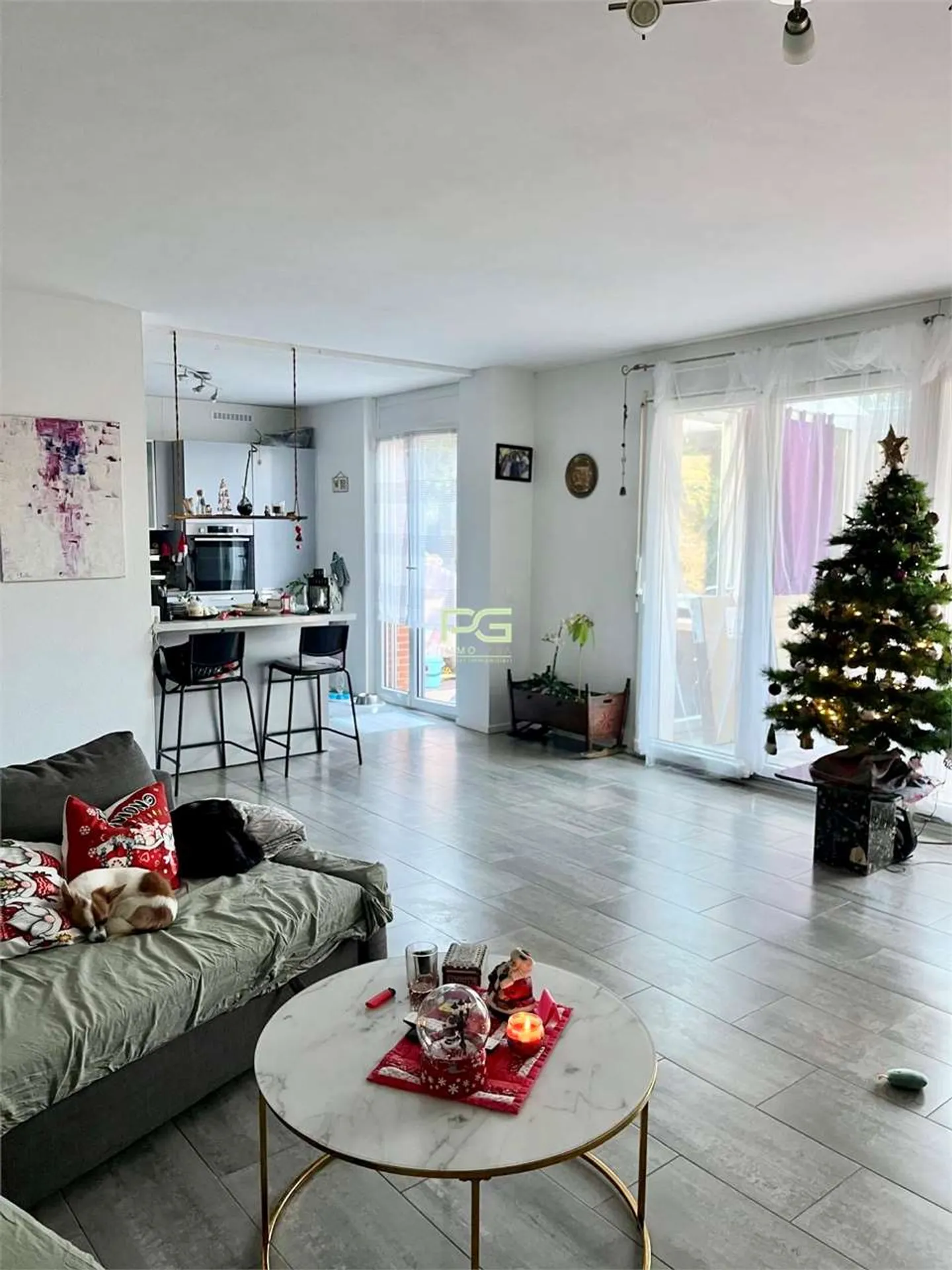 Zweifamilienhaus mit Garten in Davesco Soragno - Foto 1 von 13