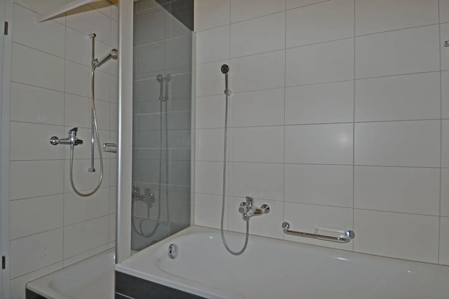 Attractive 3.5-room penthouse apartment in Boswil - Photo 9 of 11