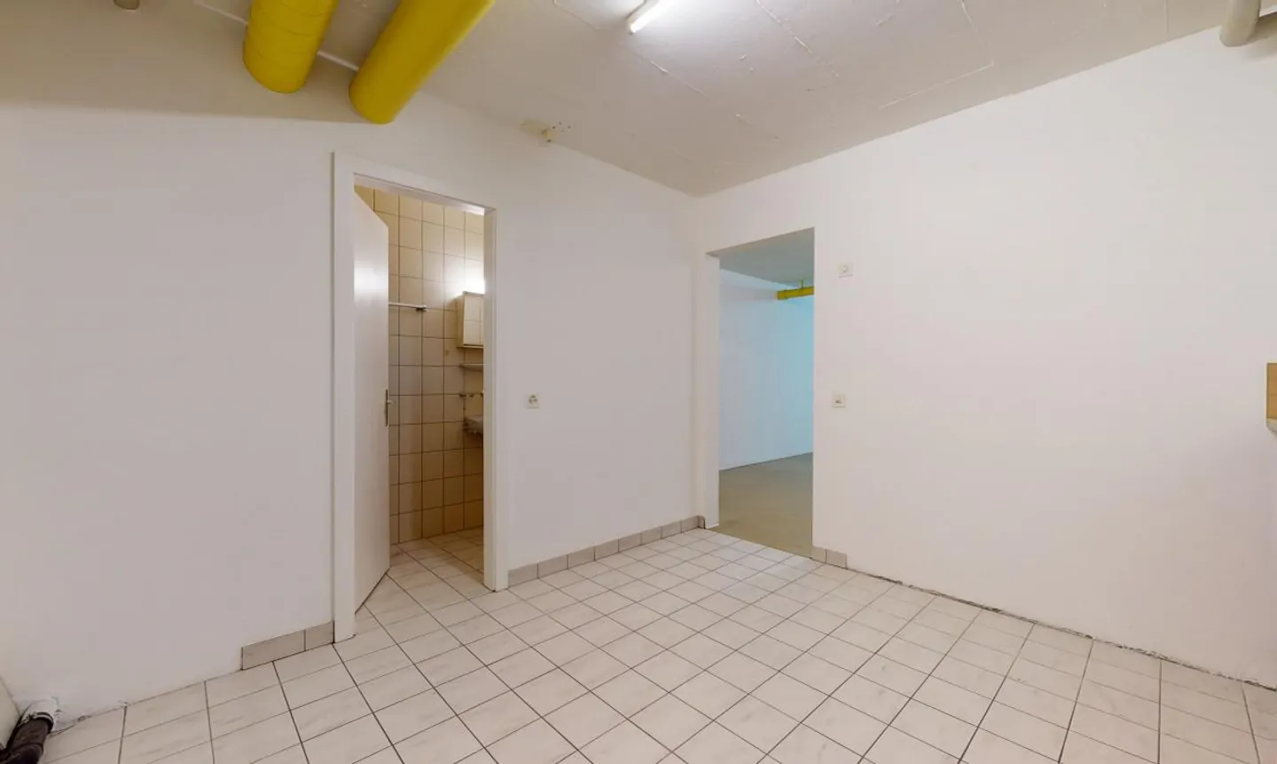 Ampio appartamento di 2 stanze con grande potenziale - Foto 8 di 13