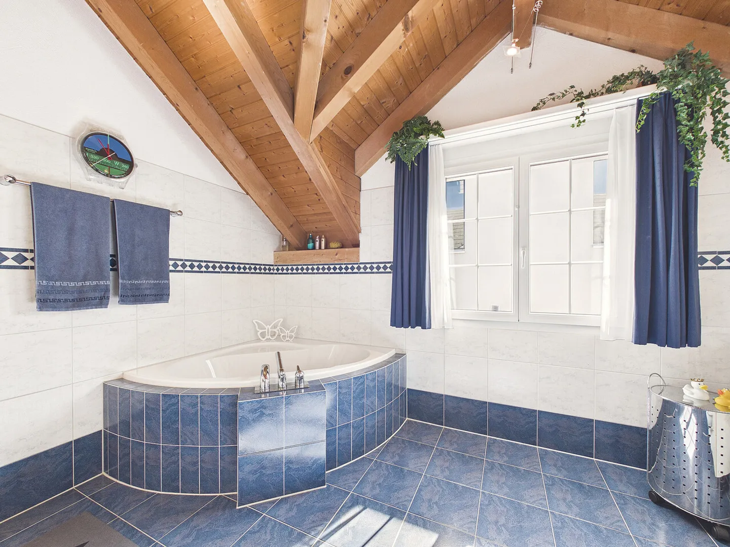 Charming 5.5-room single-family house in a family-friendly neighborhood - Photo 7 of 11