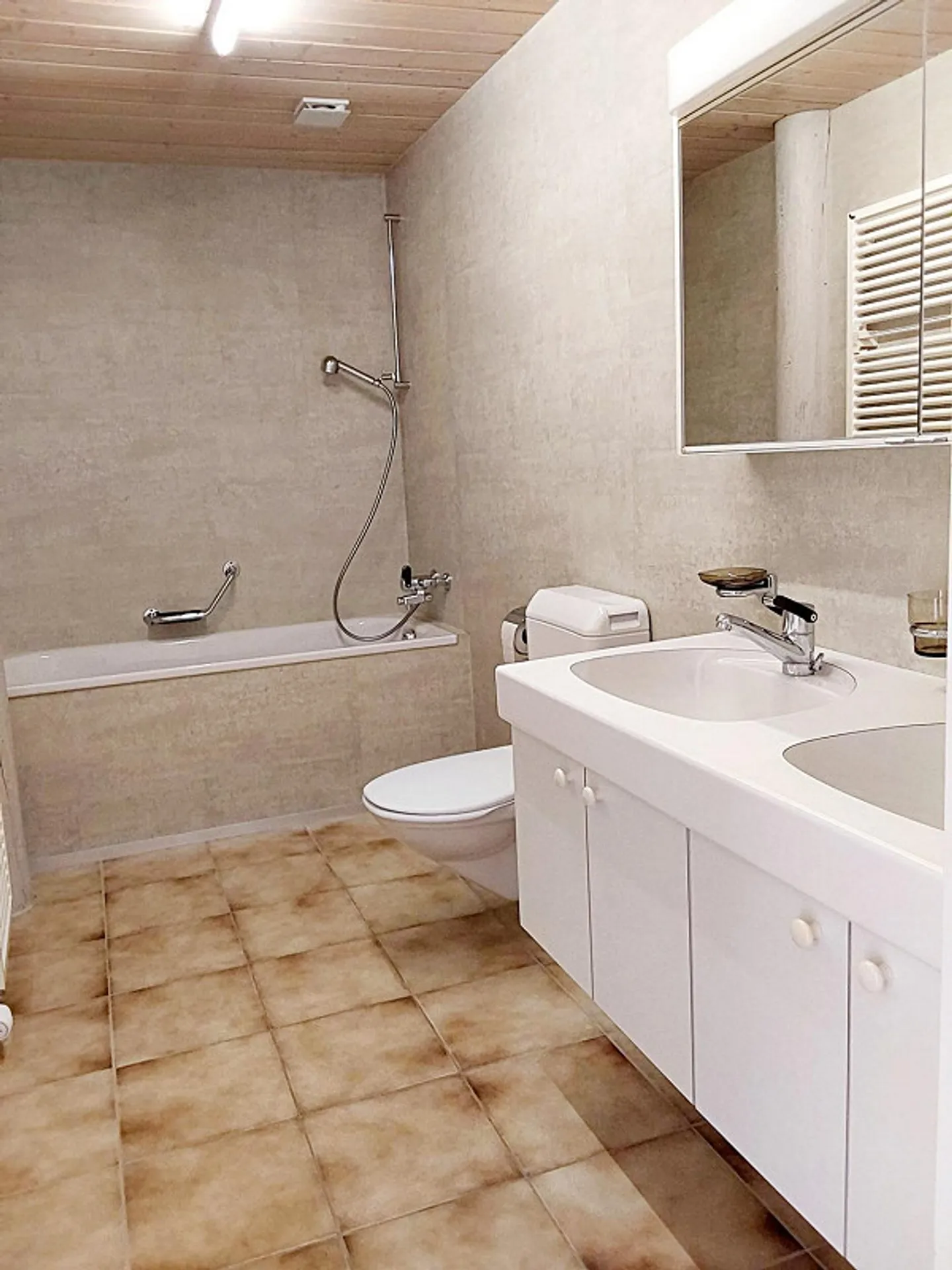 Office or Practice Rooms - Photo 4 of 16