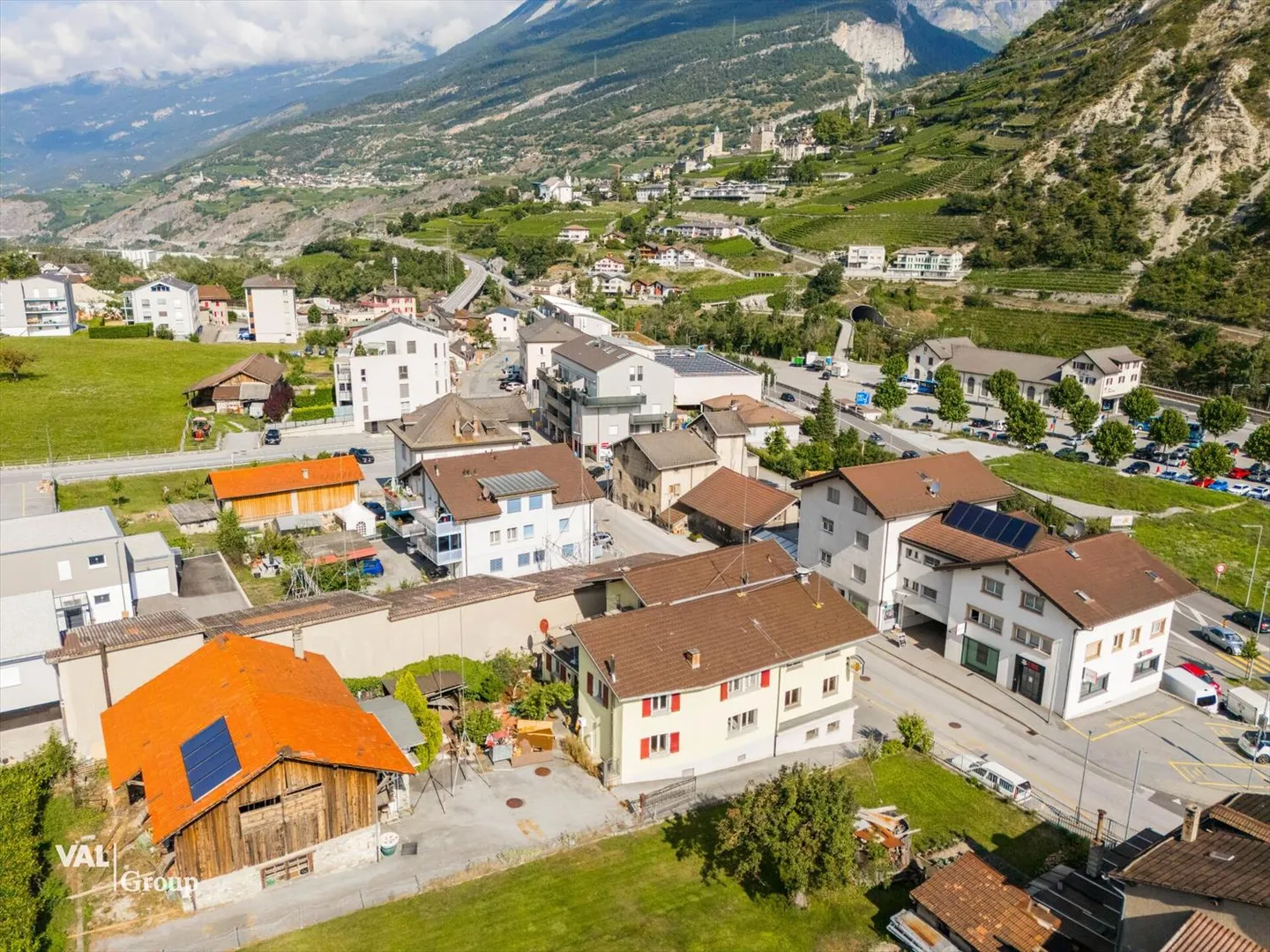 Le confort rencontre le design - Appartement en copropriété au centre du Valais - Photo 13 sur 13