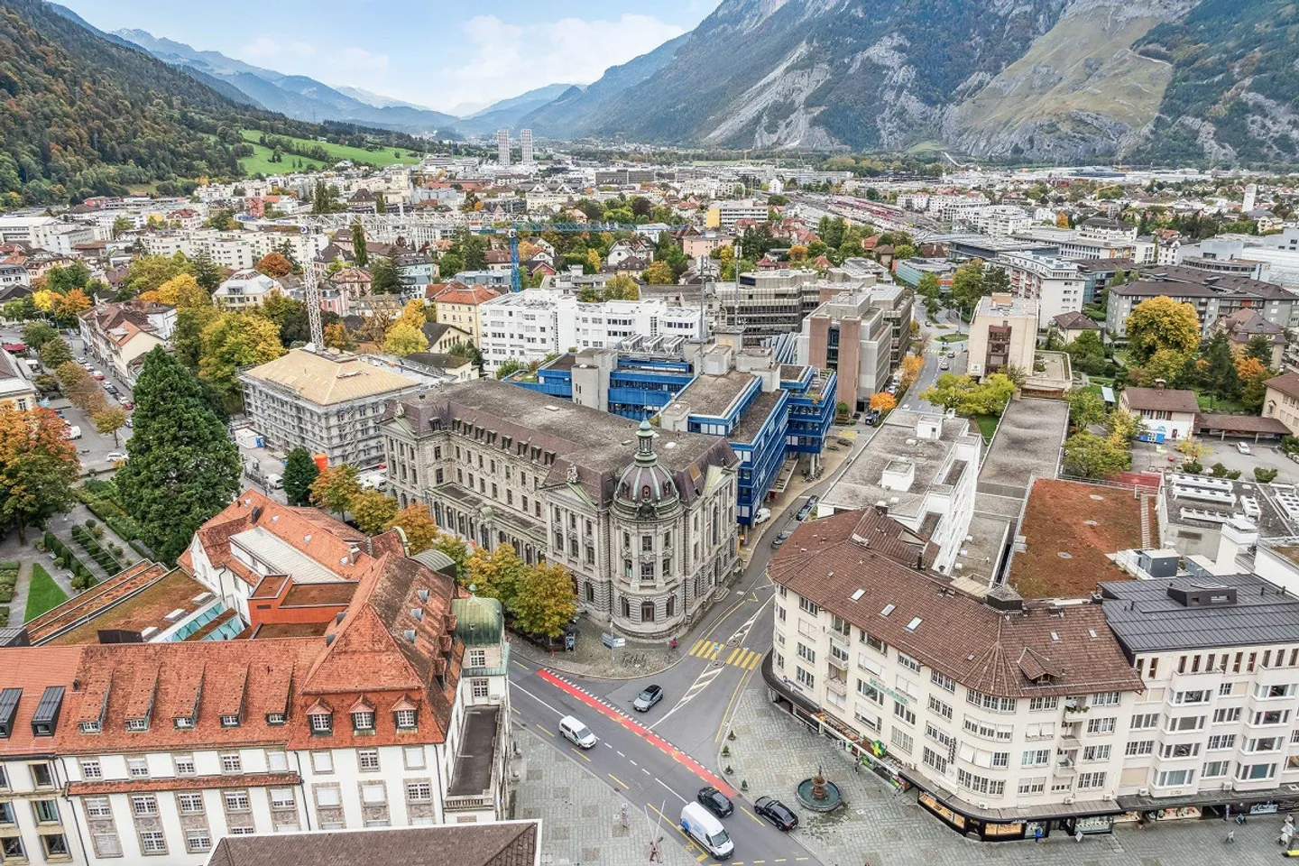 Posto di lavoro nel centro di Chur! - Foto 2 di 6
