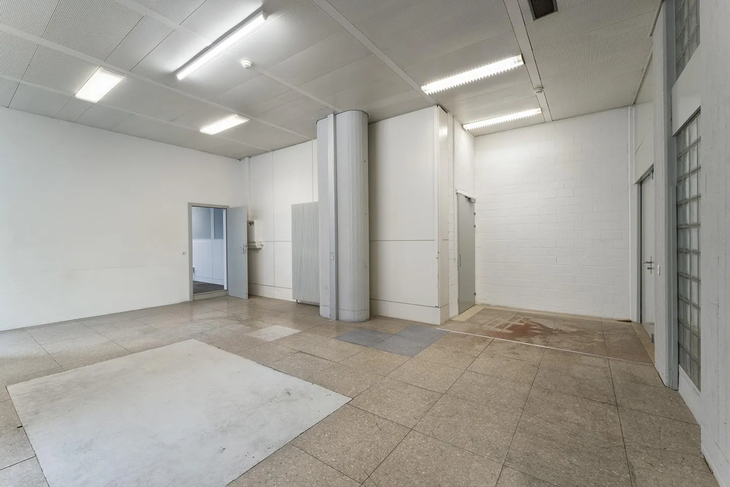 Posto di lavoro nel centro di Chur! - Foto 6 di 6