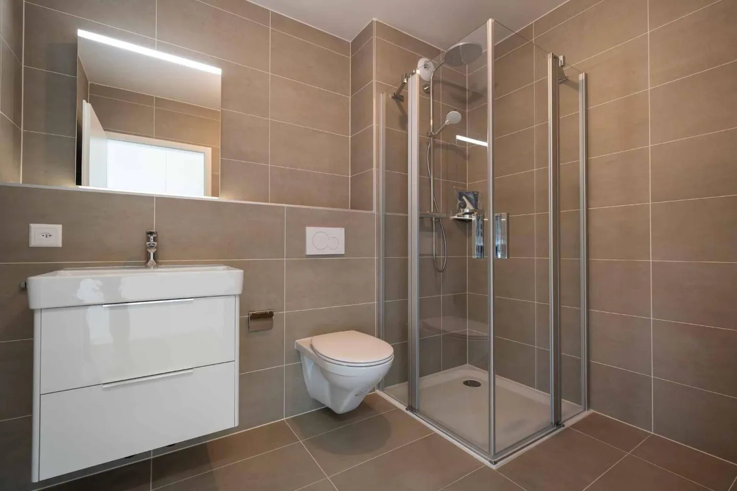 Bellissimo studio con balcone - Foto 5 di 6