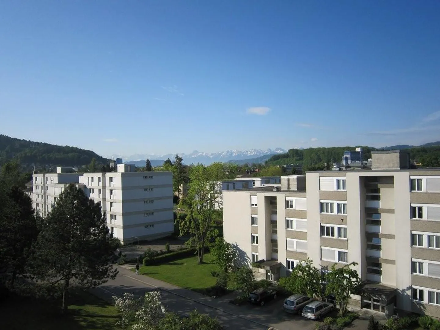 Appartamento luminoso con vista splendida in un ambiente tranquillo - Foto 2 di 12