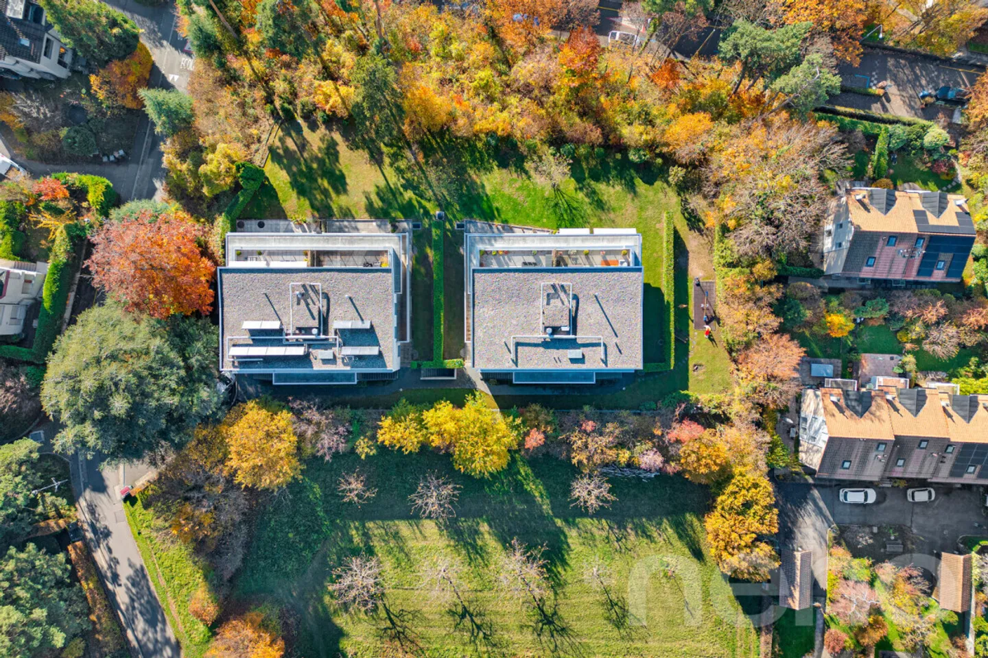 Exceptional duplex combining absolute calm and panoramic view of the lake - Photo 12 of 12