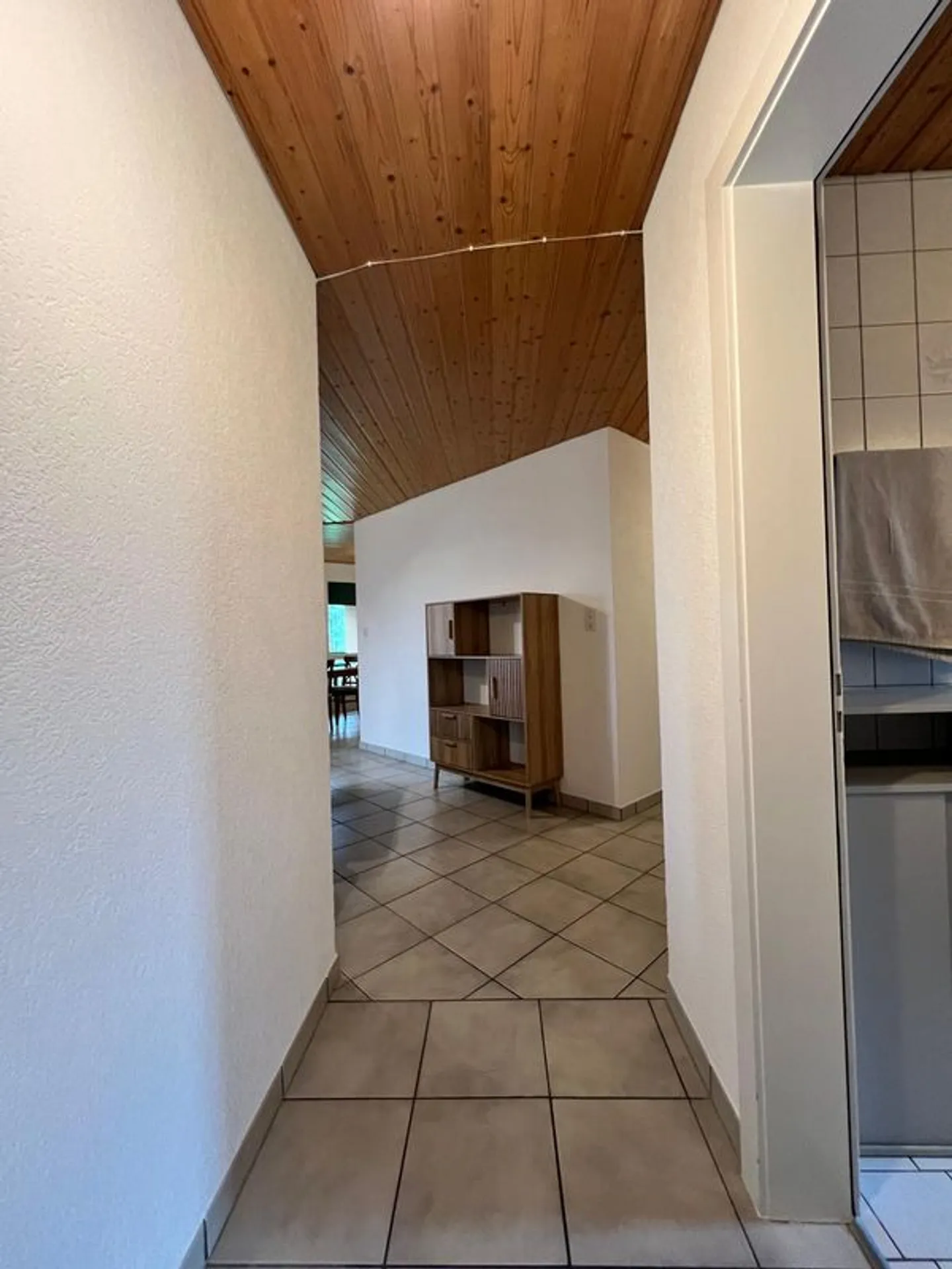 Appartement 2.5 pièces - Photo 4 sur 8