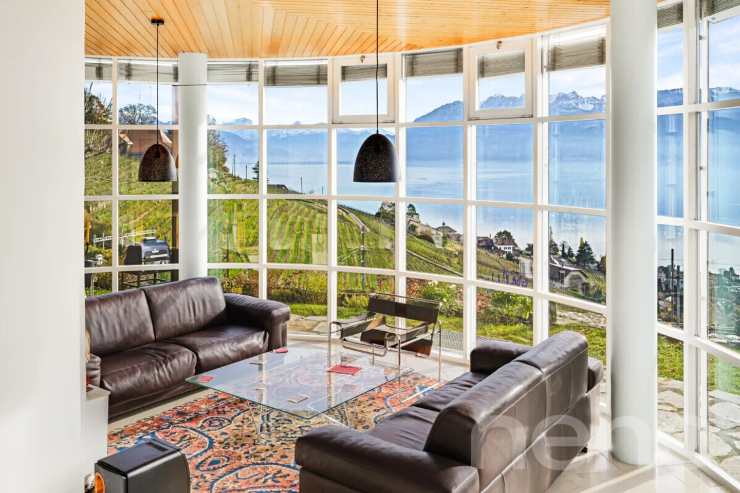 Wunderschönes Einfamilienhaus mit atemberaubendem Blick auf den See in Grandvaux - Foto 2 von 12