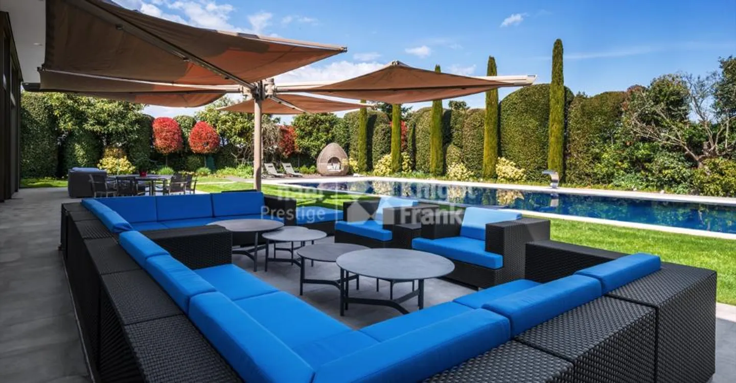 Luxury, discretion, and elite services. - Photo 1 of 11