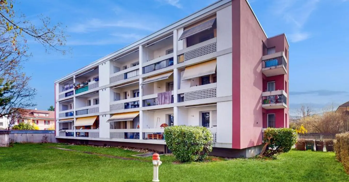 Vous cherchez un appartement calme ? Appartement de 4,5 pièces à Burgdorf - Photo 2 sur 11