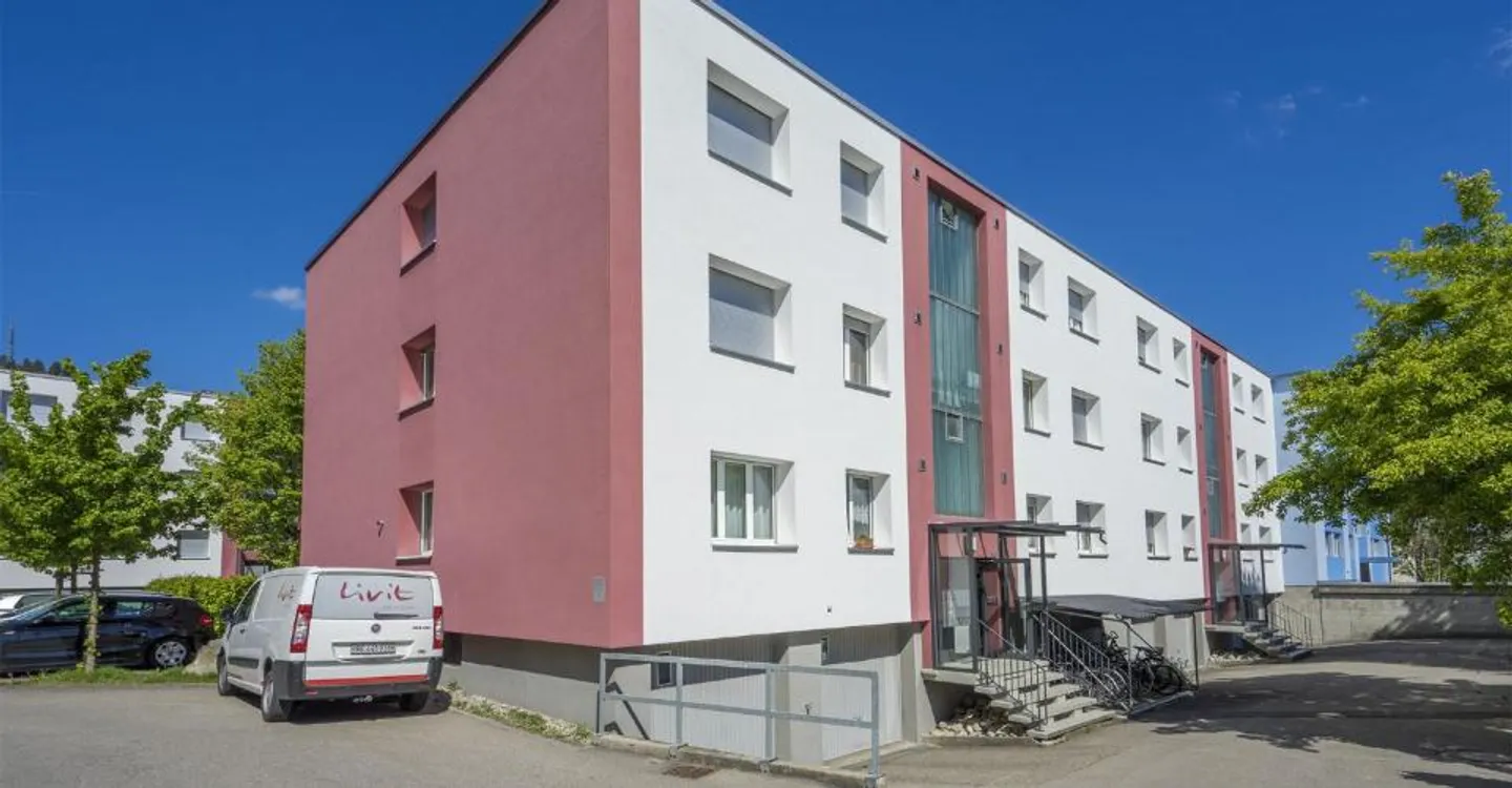 Vous cherchez un appartement calme ? Appartement de 4,5 pièces à Burgdorf - Photo 3 sur 11
