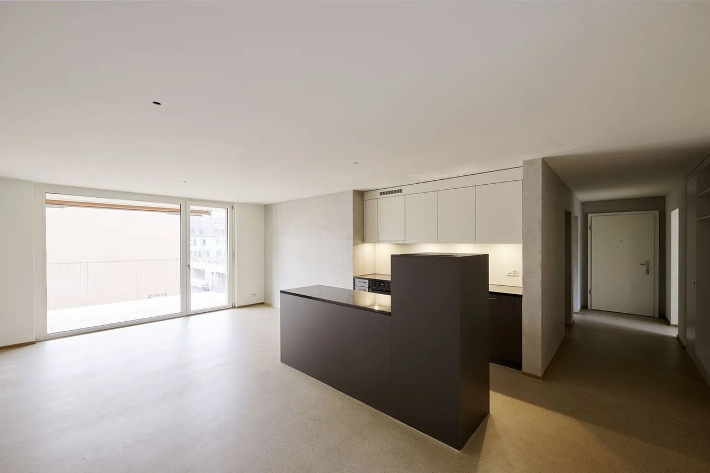 Your new apartment is waiting for you! - Photo 2 of 8