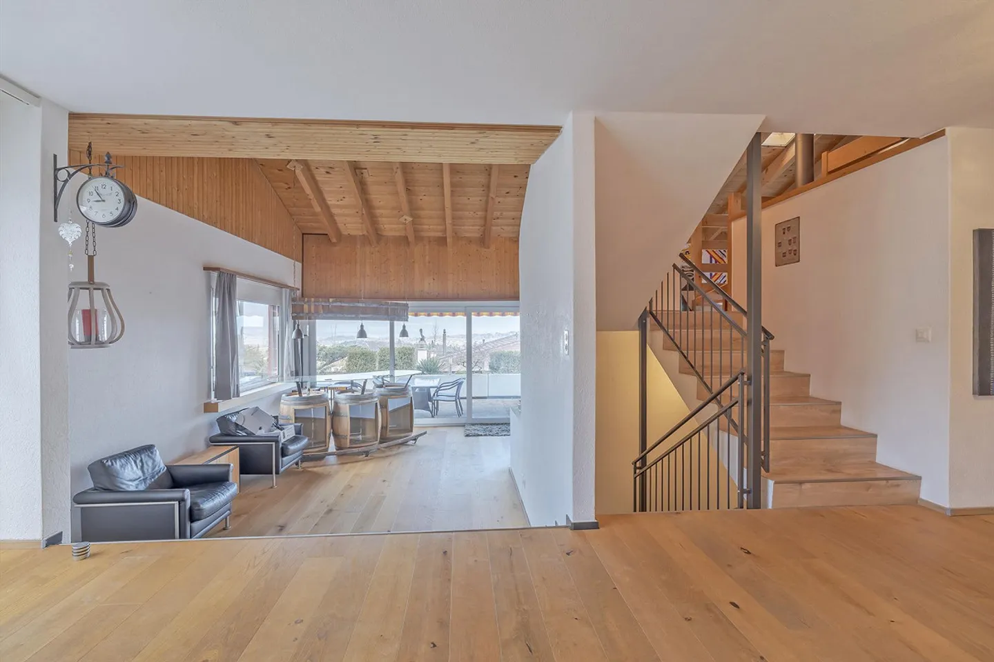 Villa attrayante avec appartement séparé - Mühleberg - Photo 4 sur 14