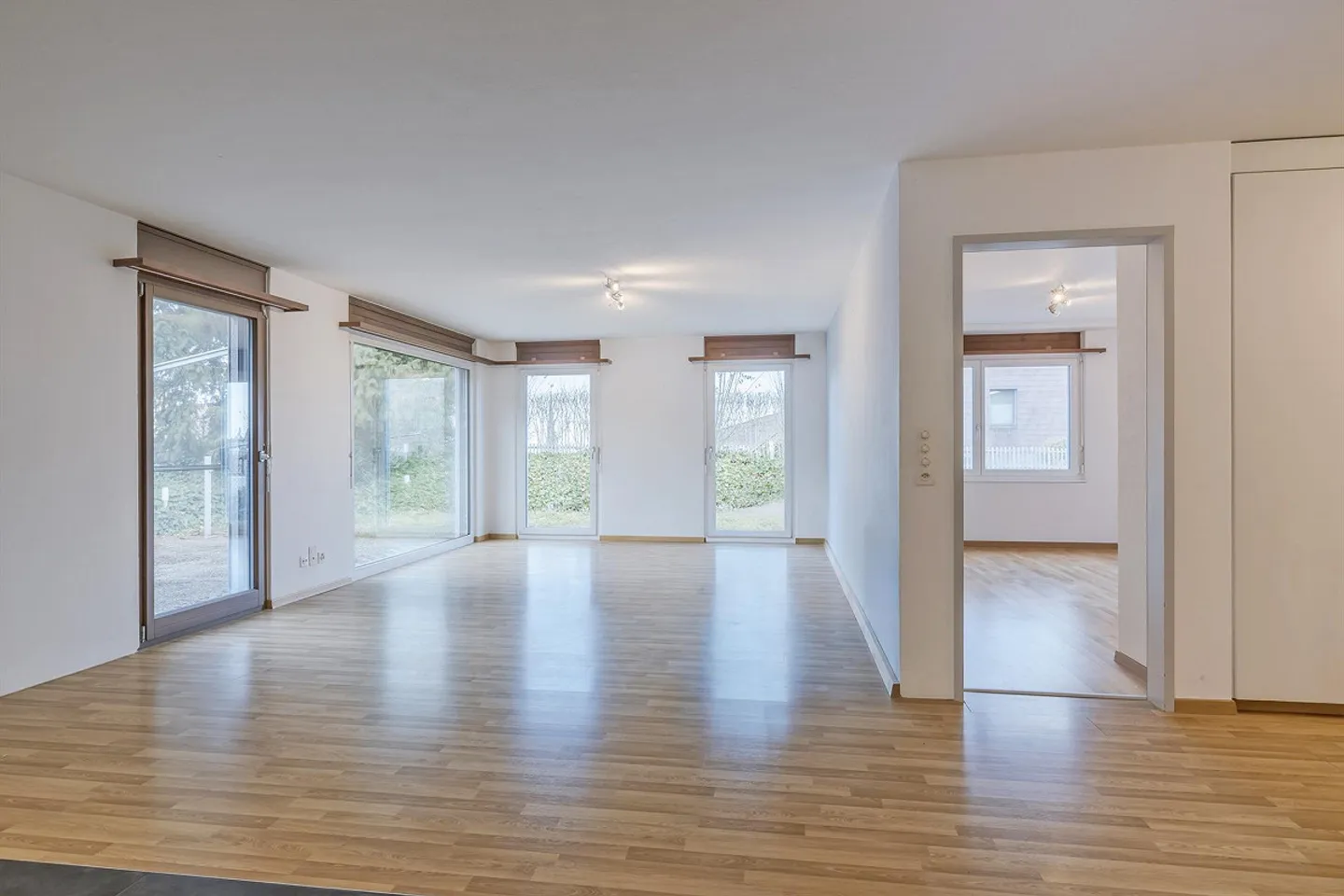 Villa attrayante avec appartement séparé - Mühleberg - Photo 9 sur 14