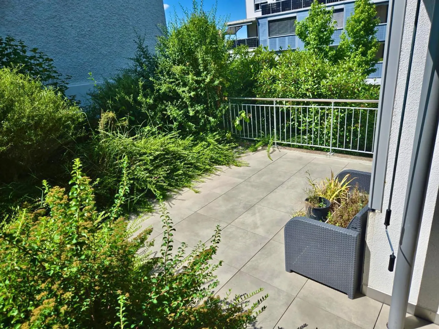 Modernes Apartment mit Terrasse - Foto 10 von 10