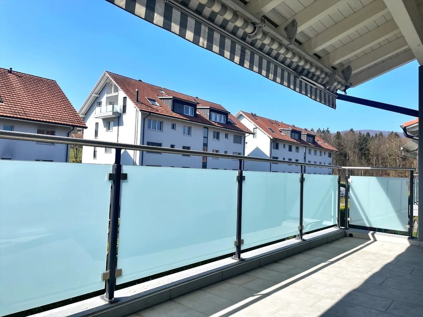 Appartement 4.5 pièces ensoleillé - Photo 12 sur 21