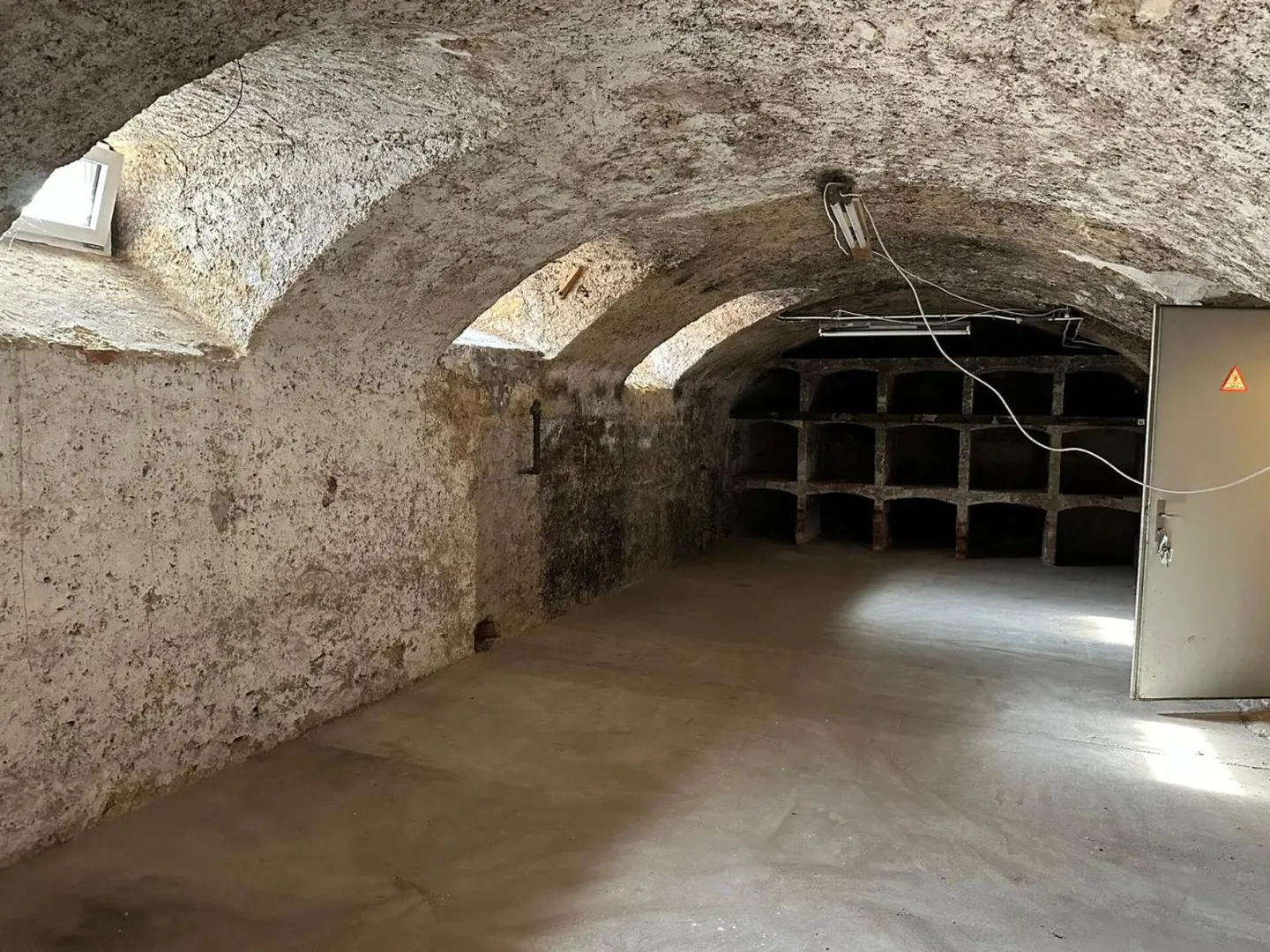 St-Imier, grande cantina a volta - Foto 3 di 3