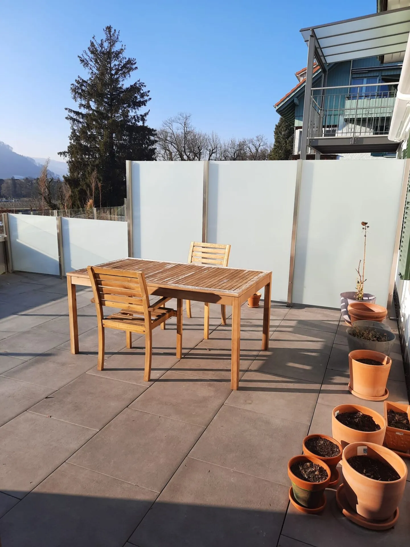 Appartement de 3 pièces avec grande terrasse et vue sur les montagnes ! - Photo 6 sur 7