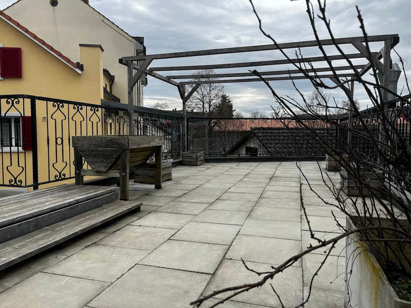 Camera arredata in appartamento modernizzato in ottima posizione - Foto 18 di 31