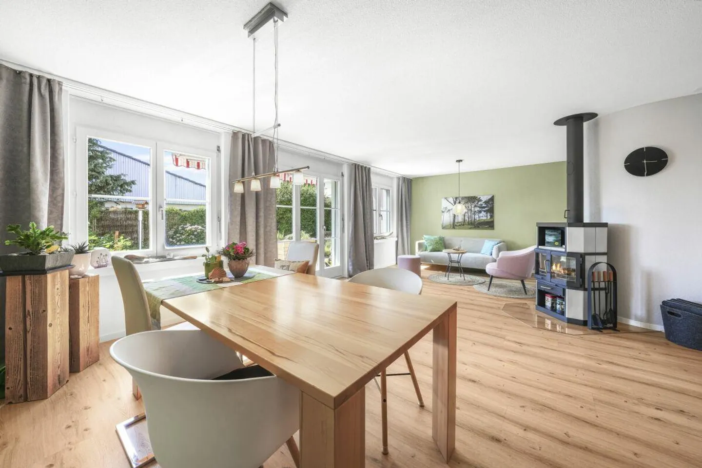 Geräumiges Familienhaus mit Garten - Foto 5 von 30